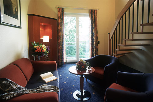 Allee Parkhotel Maximilian